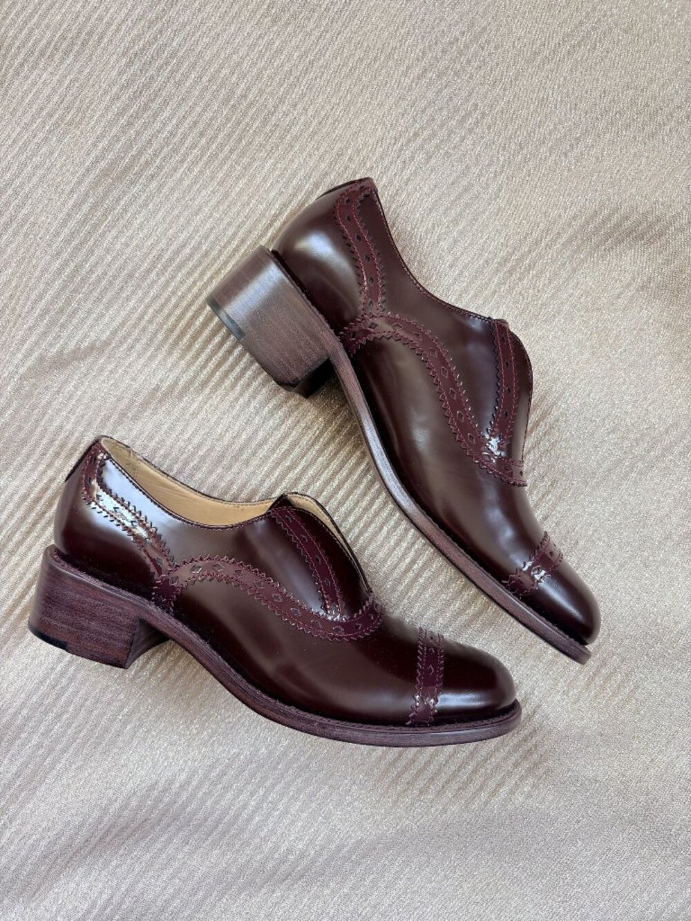 The Office of Angela Scott Burgundy Oxblood Slip on Loafers Shoes 36.5 6.5
